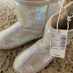 NWT! Girls White Sequin Boots - Size 4 (Big Girls) - Children’s Place Brand
